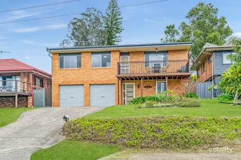 Property photo of 11 Entrance Street South West Rocks NSW 2431