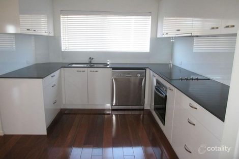 Property photo of 1/34 Eighth Avenue Coorparoo QLD 4151