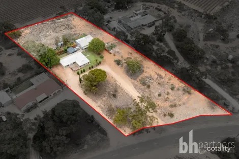 Property photo of 133 Garrett Road Glossop SA 5344