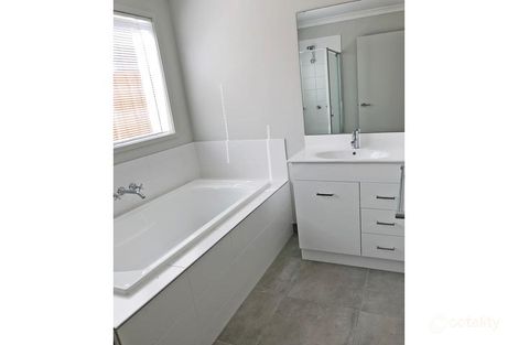 Property photo of 6 Clarice Crescent Brookfield VIC 3338