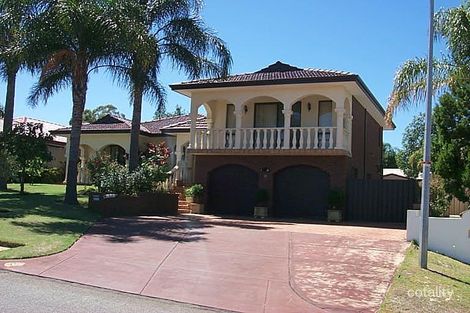 10 Mcgillivray Gdns, Winthrop, WA 6150