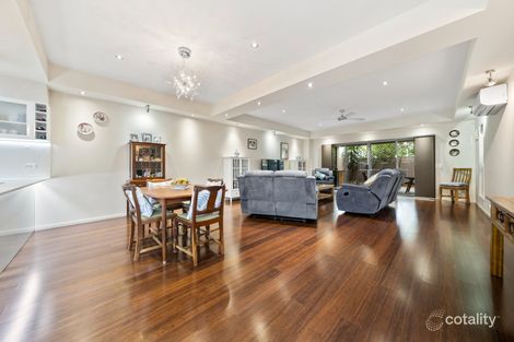Property photo of 2/11 Rathbone Place Labrador QLD 4215