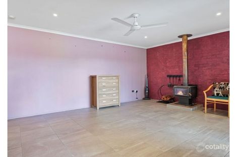 Property photo of 10 Schultz Street Kearneys Spring QLD 4350