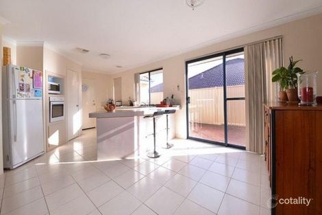 Property photo of 65 Da Vinci Drive Tapping WA 6065