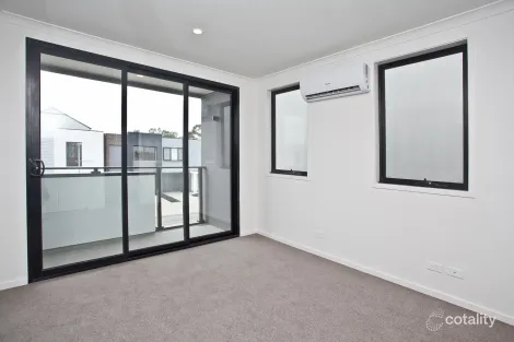 Property photo of 28 Teague Crescent Braybrook VIC 3019