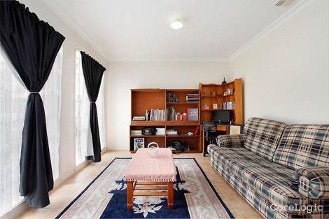 Property photo of 11 Norfolk Place Aspendale Gardens VIC 3195