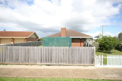 Property photo of 5 Orbit Drive Whittington VIC 3219