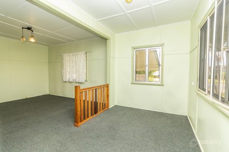 Property photo of 7 Drewe Street Kepnock QLD 4670