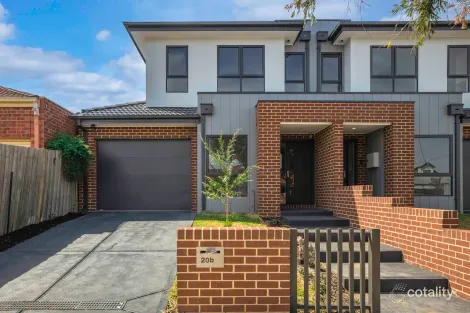 20B CLEMENTS ST, BENTLEIGH EAST, VIC 3165