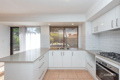 Property photo of 18 Dolphin Way Beldon WA 6027