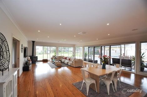 Property photo of 8 Harrison Place Dubbo NSW 2830