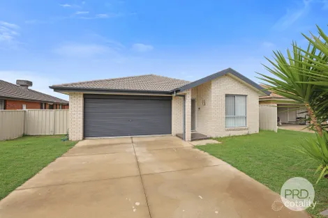 5 Rosehill Pl, Hillvue, NSW 2340