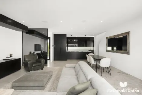 Property photo of 45 Allan Street Aberfeldie VIC 3040