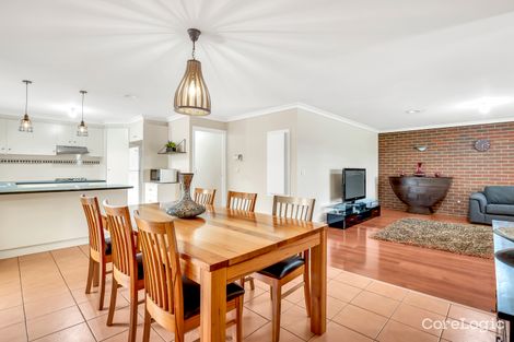 Property photo of 15 Hyde Court Altona Meadows VIC 3028