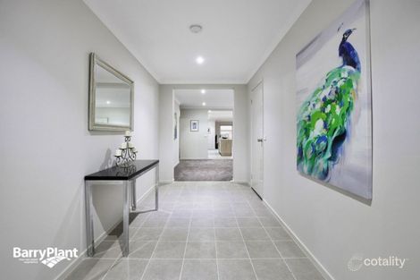 3 Nebula Cres, Mickleham, VIC 3064