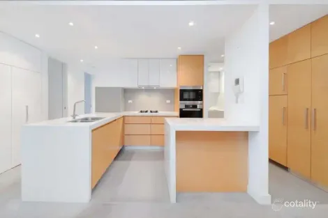Property photo of 3309/12-14 Neild Avenue Darlinghurst NSW 2010