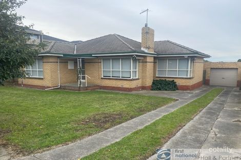 77 Gladstone Rd, Dandenong, VIC 3175