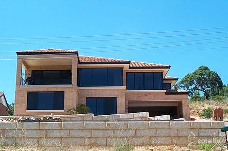 189 Falls Rd, Lesmurdie, WA 6076