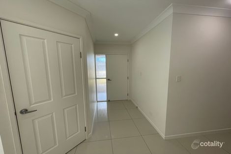 Property photo of 17 Brockman Way Smithfield QLD 4878