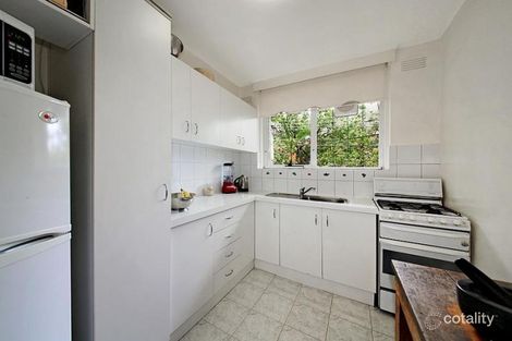 Property photo of 8/581 Orrong Road Armadale VIC 3143