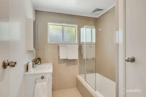 Property photo of 58 Rifle Range Road Mount Lofty QLD 4350