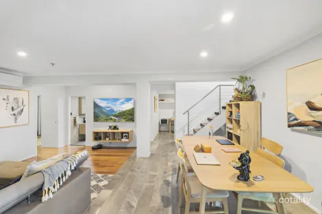 Property photo of 24 Rim Road Buderim QLD 4556
