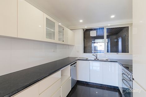 Property photo of 8/33 Nepean Highway Elsternwick VIC 3185