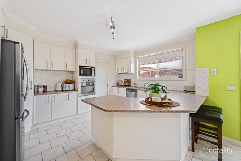 Property photo of 1/82 Songlark Crescent Werribee VIC 3030