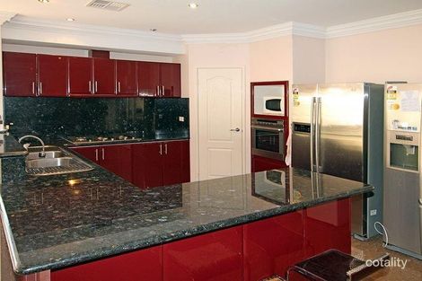 Property photo of 18 Drosera Turn Halls Head WA 6210
