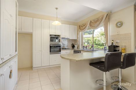 Property photo of 25 Tulloch Grove Glen Waverley VIC 3150