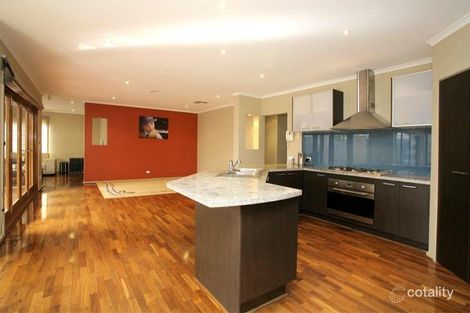 Property photo of 8 Jonathan Place Rowville VIC 3178