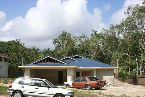 23 Petersen St, Trinity Beach, QLD 4879