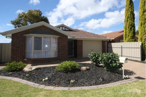 Property photo of 1 Padthaway Court Woodcroft SA 5162