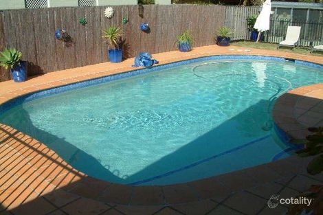 Property photo of 3 Lakeshore Drive Helensvale QLD 4212