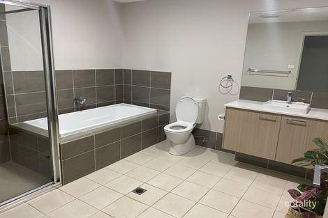 Property photo of 8 Zissie Street Tallawong NSW 2762