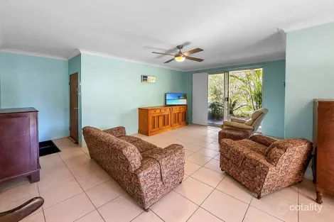 Property photo of 2/19 Kikarra Crescent Hawks Nest NSW 2324