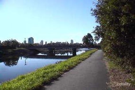 Property photo of 76/100 Racecourse Drive Bundall QLD 4217