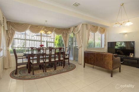 Property photo of 25 Tulloch Grove Glen Waverley VIC 3150