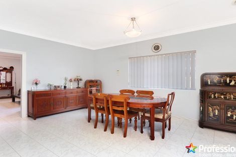 Property photo of 284 Gloucester Road Beverly Hills NSW 2209