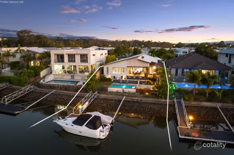 Property photo of 9 Quayside Drive Helensvale QLD 4212