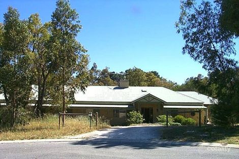 18 Calophylla Ct, Wanneroo, WA 6065