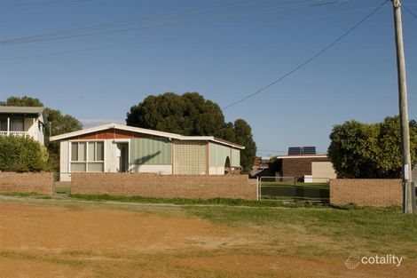 19 Lindsay St, Jurien Bay, WA 6516