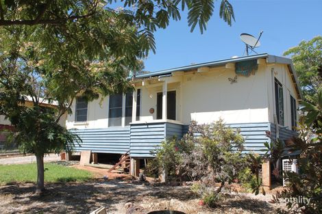 6 Railway Pde, Cumnock, NSW 2867