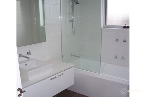 Property photo of 1/211 Beach Road Mordialloc VIC 3195