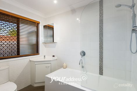 Property photo of 31 Samantha Street Boronia Heights QLD 4124