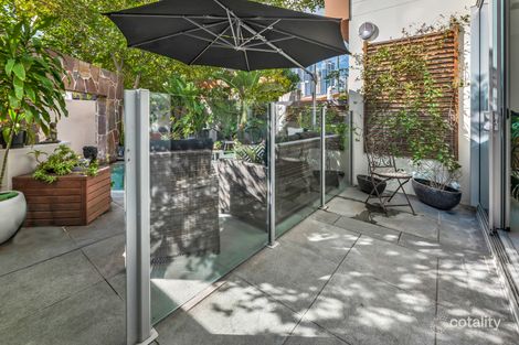 Property photo of 2/56 Stanhill Drive Surfers Paradise QLD 4217