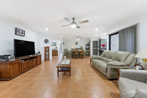 Property photo of 8 Nambung Place Parkinson QLD 4115