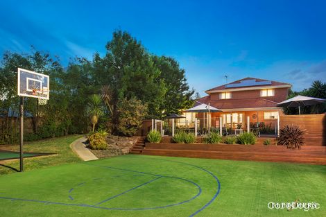 Property photo of 17 Relowe Crescent Balwyn VIC 3103