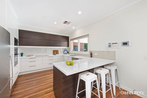 Property photo of 17 Relowe Crescent Balwyn VIC 3103