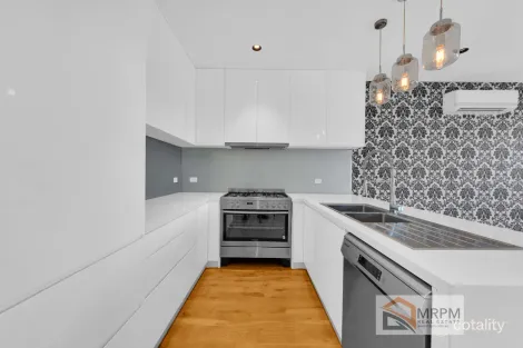 18 Cornwall Pl, Maribyrnong, VIC 3032